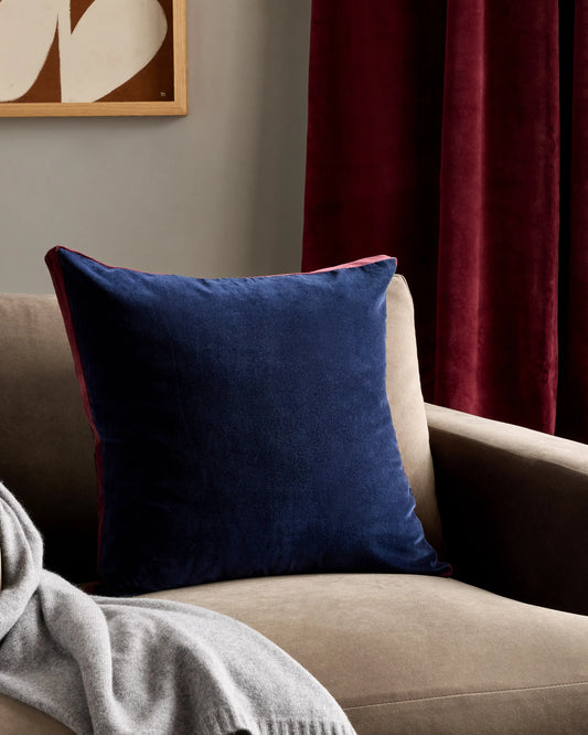Contrast Velvet Edge Pillow Cover - 20x20 / Taupe/Espresso