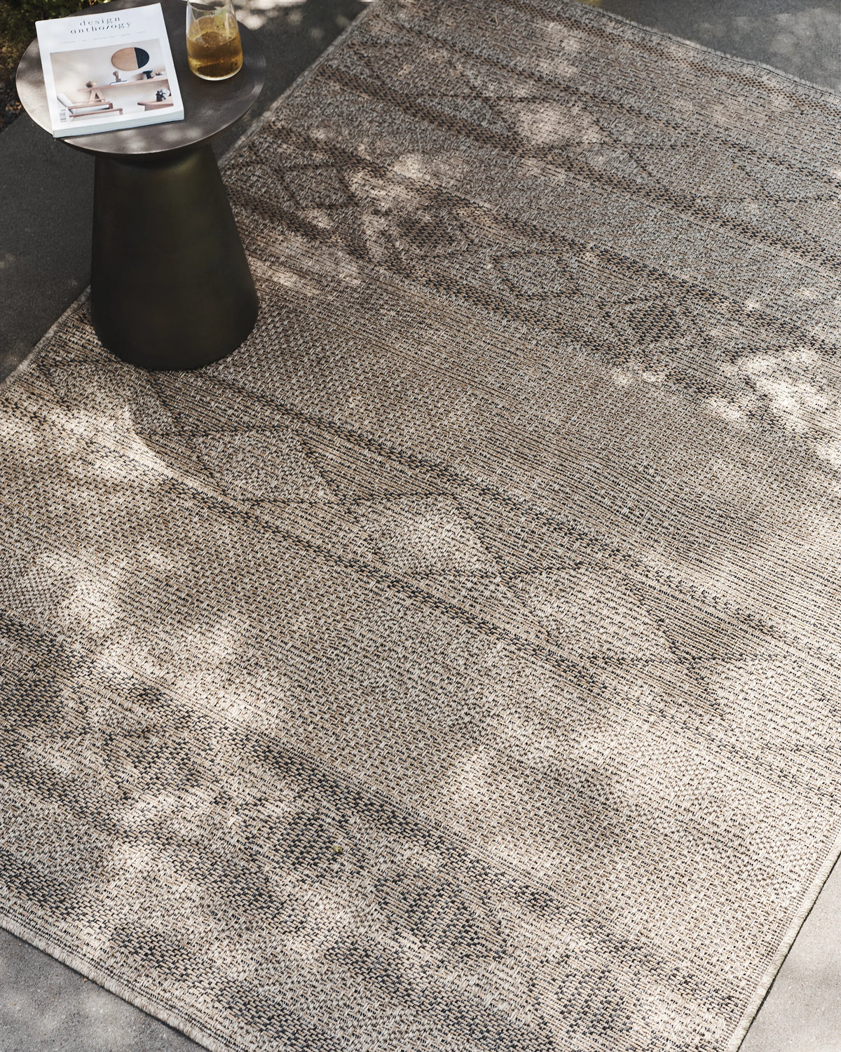 Wheatley Indoor/Outdoor Rug - 3'3" x 5' / Ivory