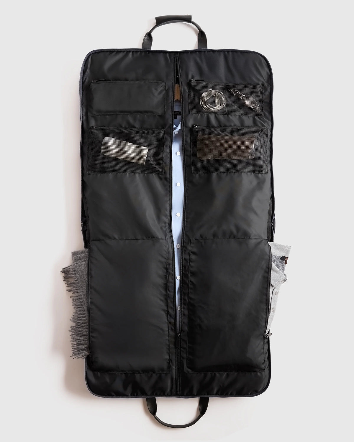 Voyage Nylon Garment Bag - One Size / Dark Green