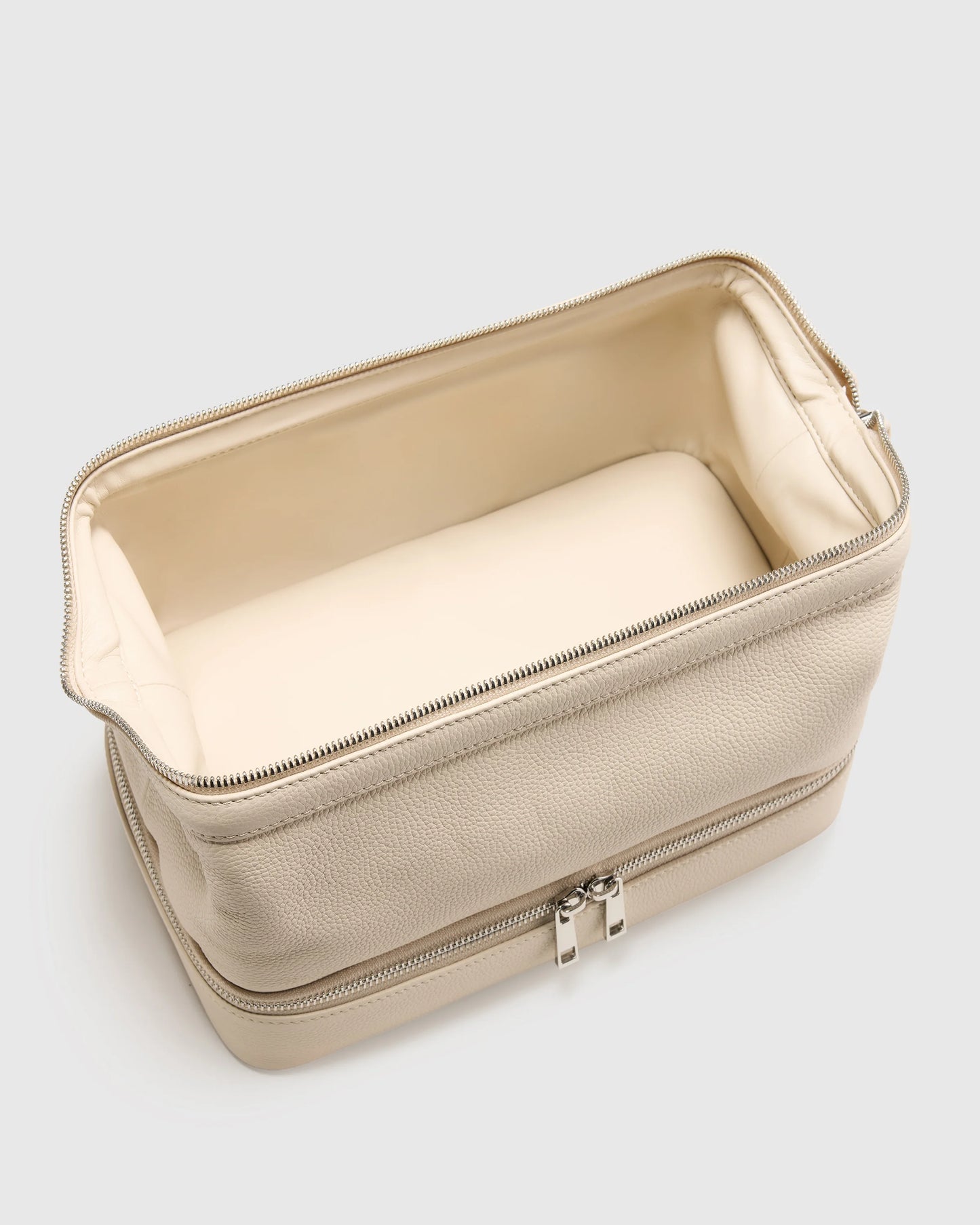 Italian Leather Dual Compartment Toiletry Bag - One Size / Ruby Red