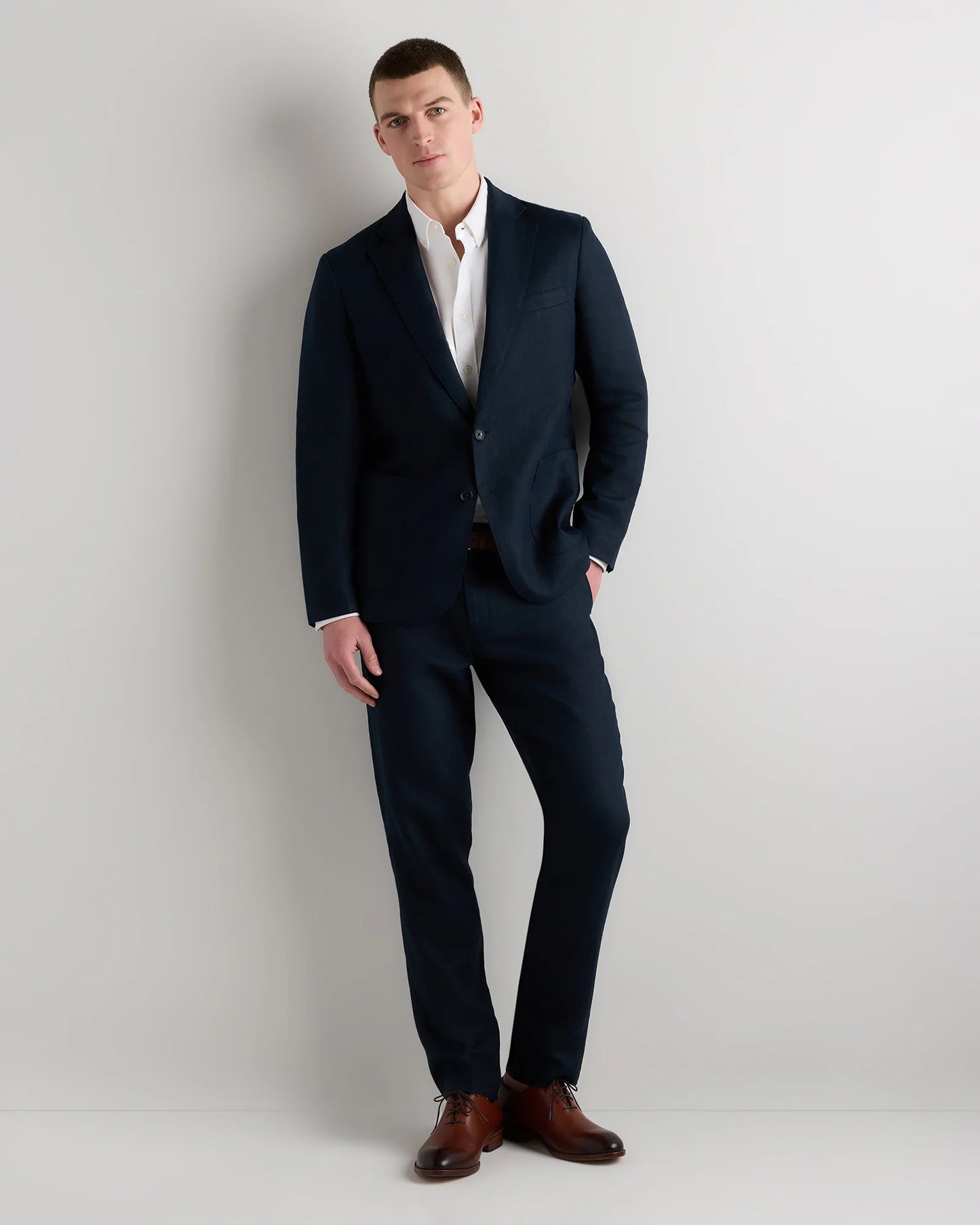 100% European Linen Tailored Blazer - 38R / Deep Navy