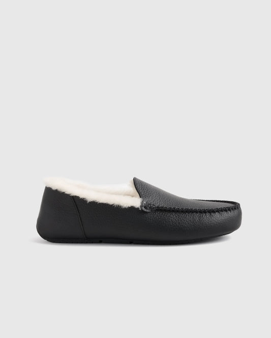 Italian Leather Handstitched Moccasin Slipper - 7 / Black