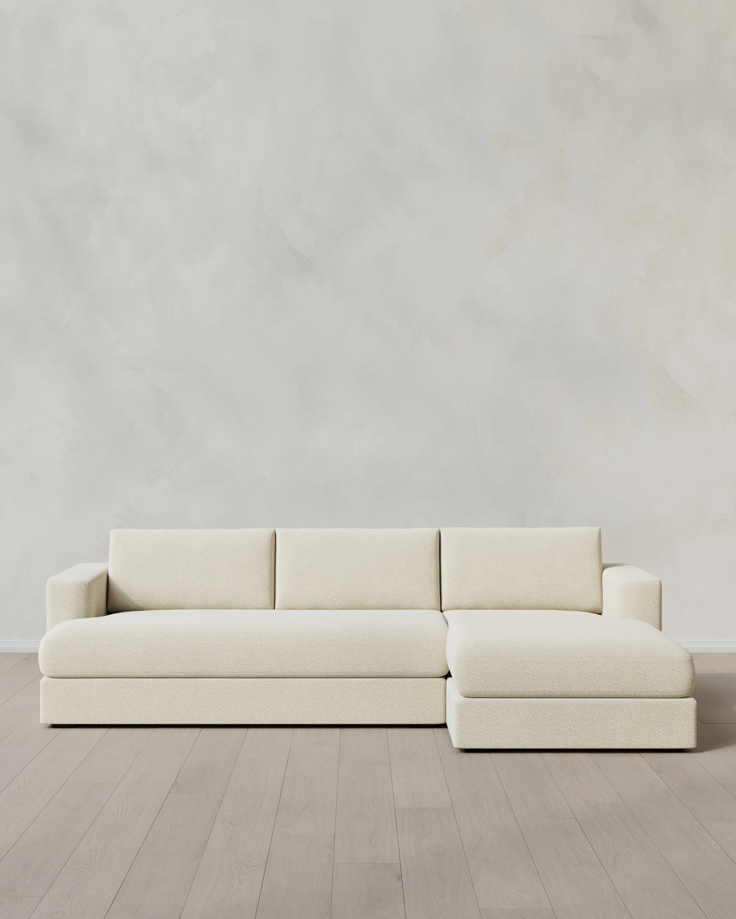 Sierra Curved Arm Chaise Sectional in Performance Boucle - Right Arm / Linen