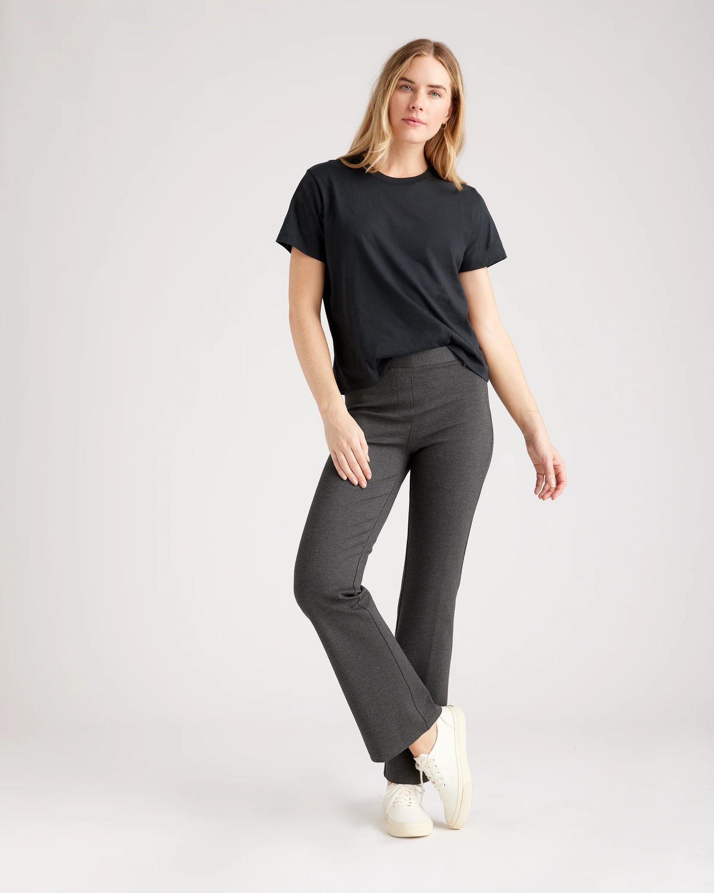 Ultra-Stretch Ponte Bootcut Pants - XS / Black