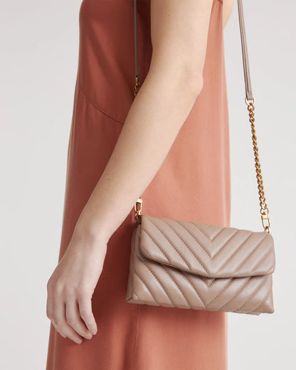 Italian Leather Quilted Wallet Crossbody - One Size / Black/Gold