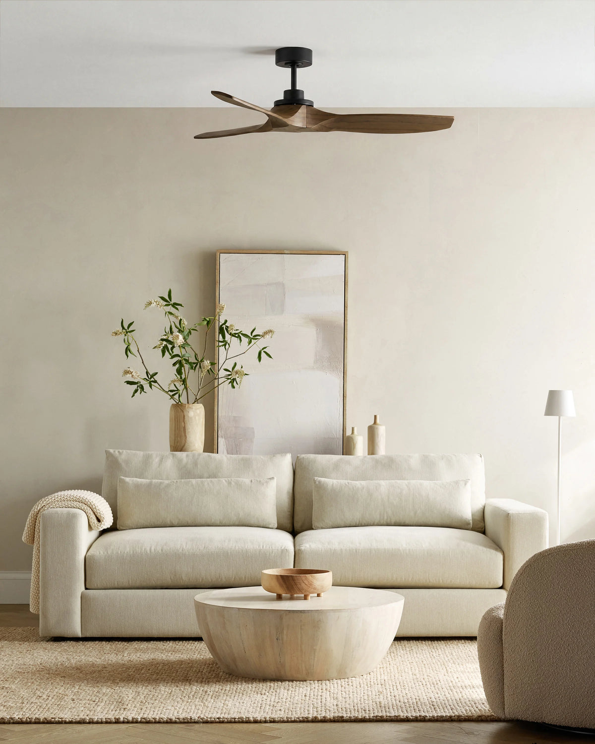 Transitional Wood Blade Ceiling Fan - 52" / Honey/Black