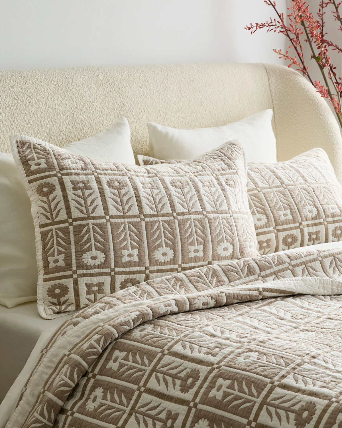 Organic Cotton Jacquard Floral Coverlet - Twin / Blue Fog