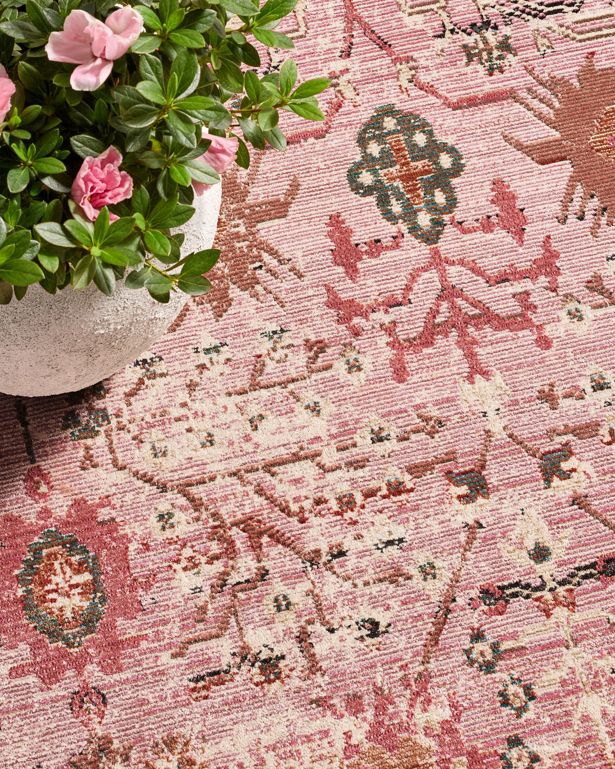 Talula Indoor/Outdoor Rug - 4' x 5'7" / Pink