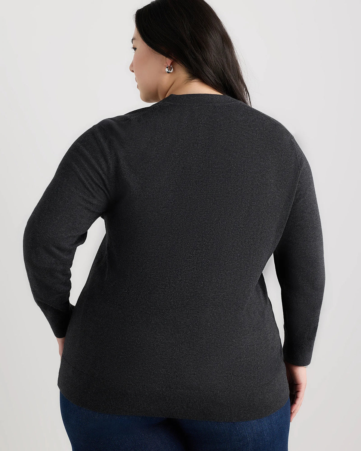 Lightweight Cotton Cashmere V-Neck Sweater - 1X / Black