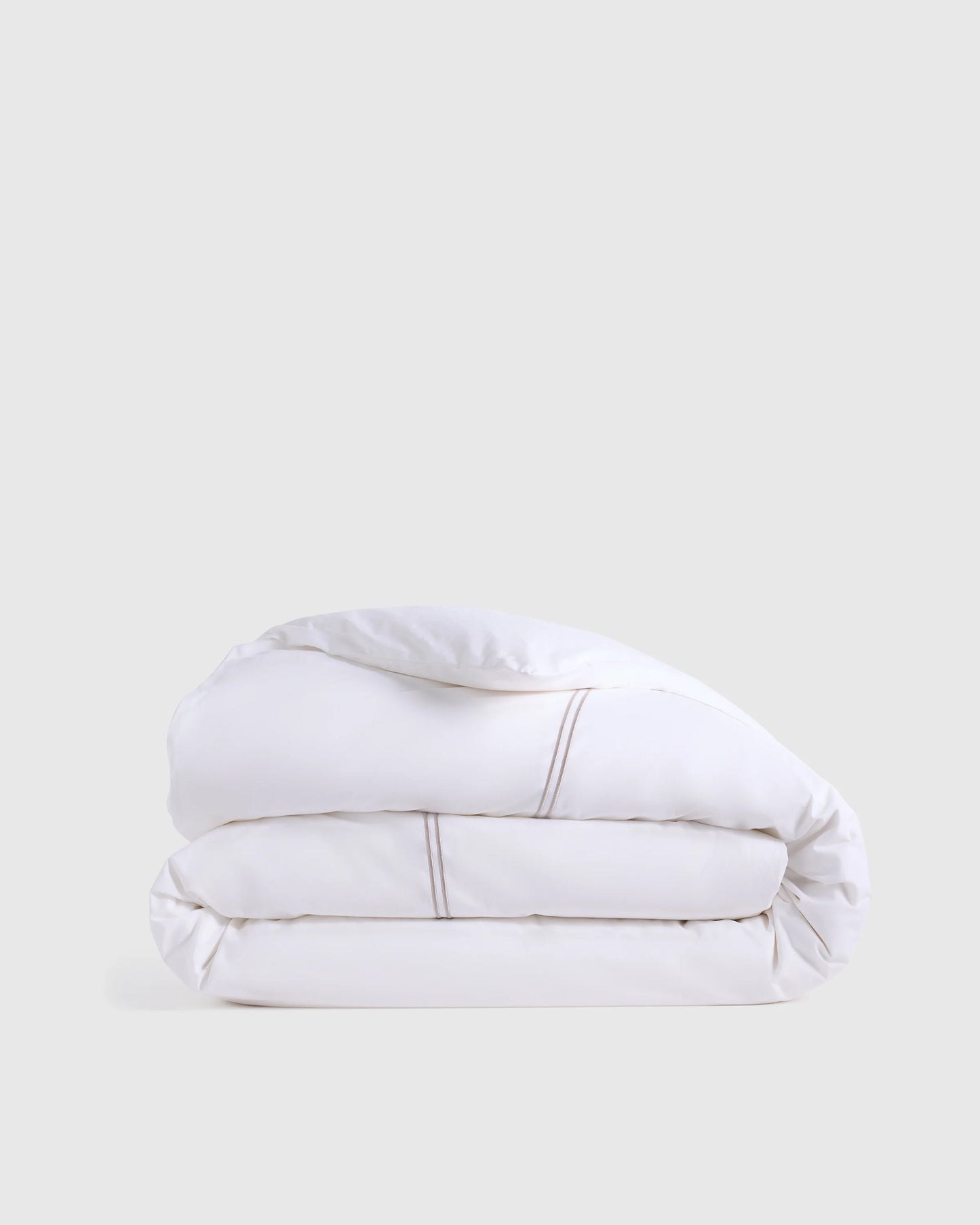 Organic Crisp Percale Embellished Duvet Cover - Twin / White/Navy