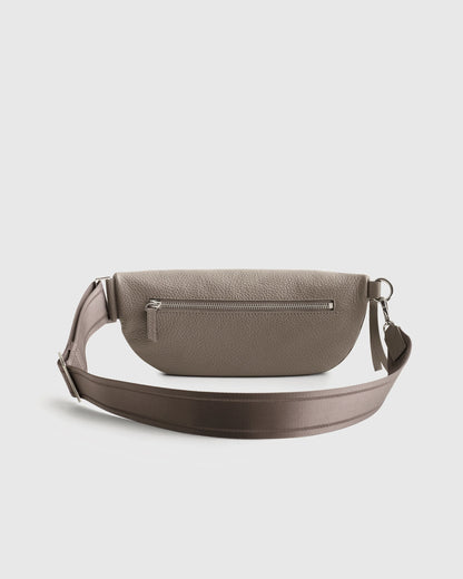 Quinn Sling Bag - One Size / Cognac