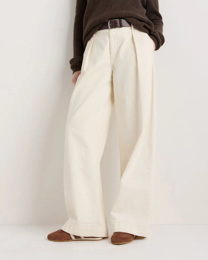 Italian Leather & Suede Low Profile Sneaker - 5 / Electric Blue